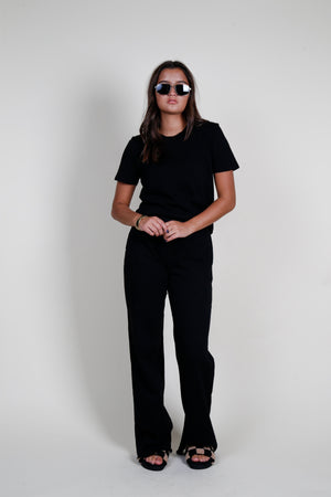 MANTRA | Madison Tee - Black