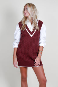 AMANDA UPRICHARD | Carnbridge Vest - Burgundy