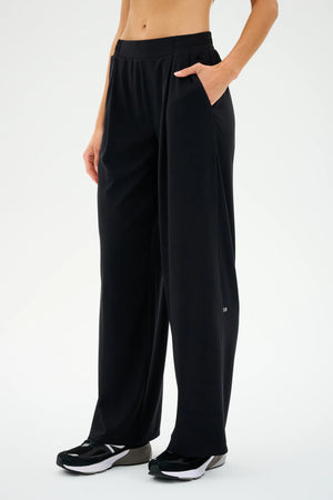 SPLITS59 | Lucas Airweight Trouser - Black