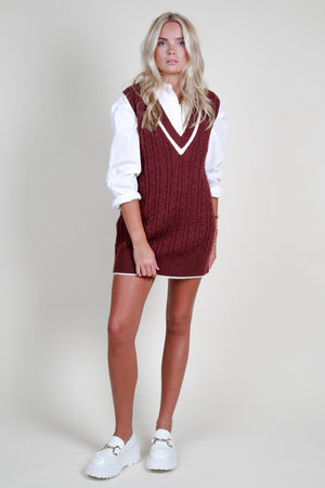 AMANDA UPRICHARD | Carnbridge Vest - Burgundy