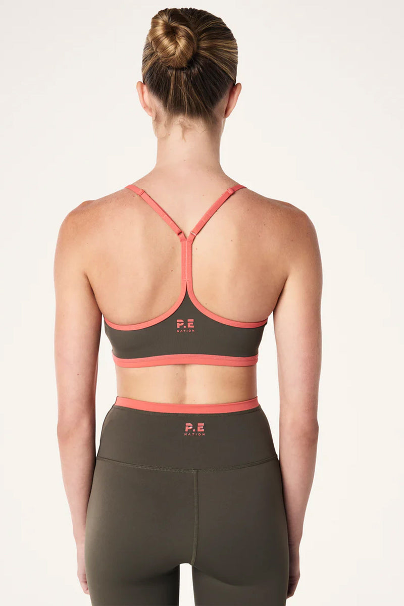 P.E NATION | Fundamental Sports Bra - Tarmac/Brick Red