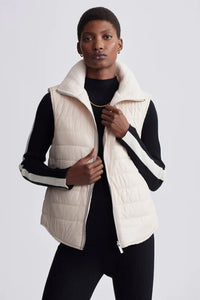 VARLEY | Ellis Reversible Quilt Gilet - Sandshell